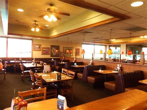 denny's kalamazoo photos